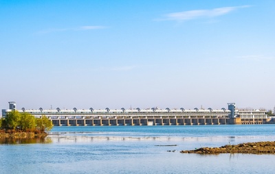 什么樣的企業(yè)可以辦理水利工程施工總承包資質(zhì)呢?